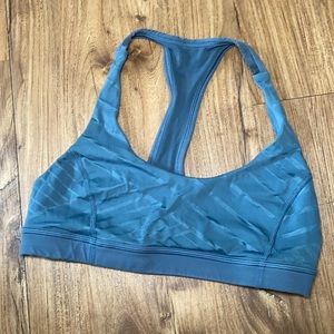 Lululemon 🍋 Sports Bra